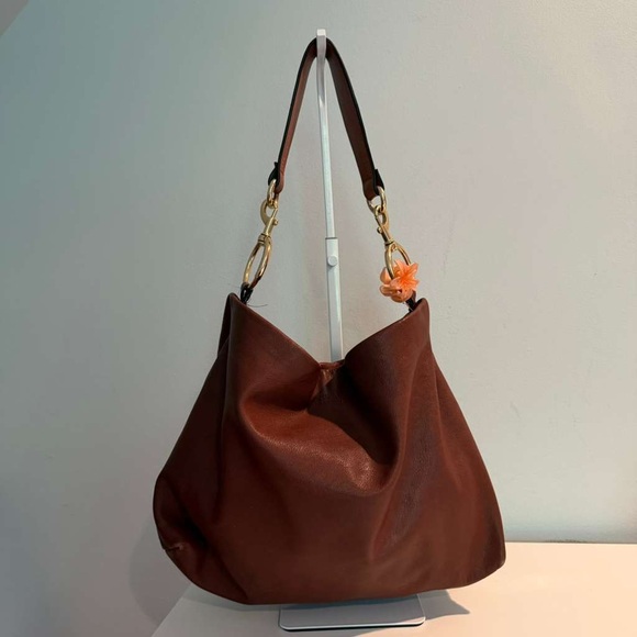 Vince Camuto Handbags - Vince Camuto Brown Leather Hobo Shoulder Bag